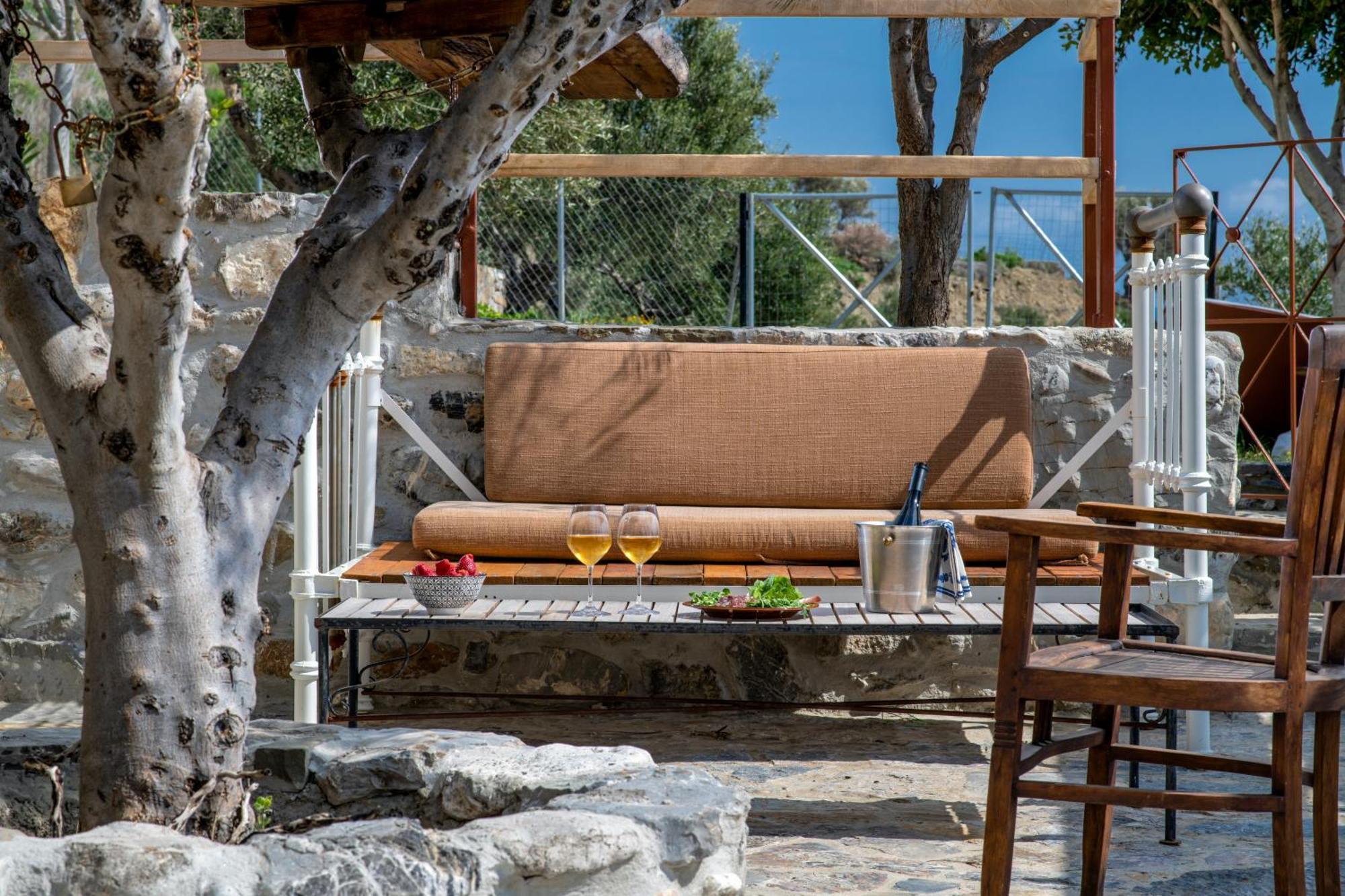 Lotzetta Suites By Estia Αγία Γαλήνη Εξωτερικό φωτογραφία